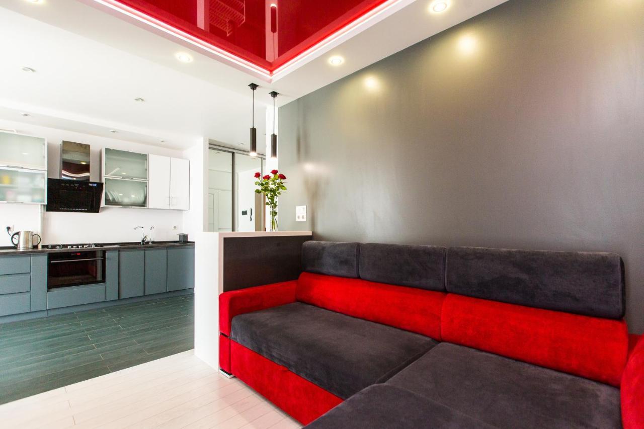 Brand New Relaxing Place In Nice Neighbourhood Лвив Екстериор снимка