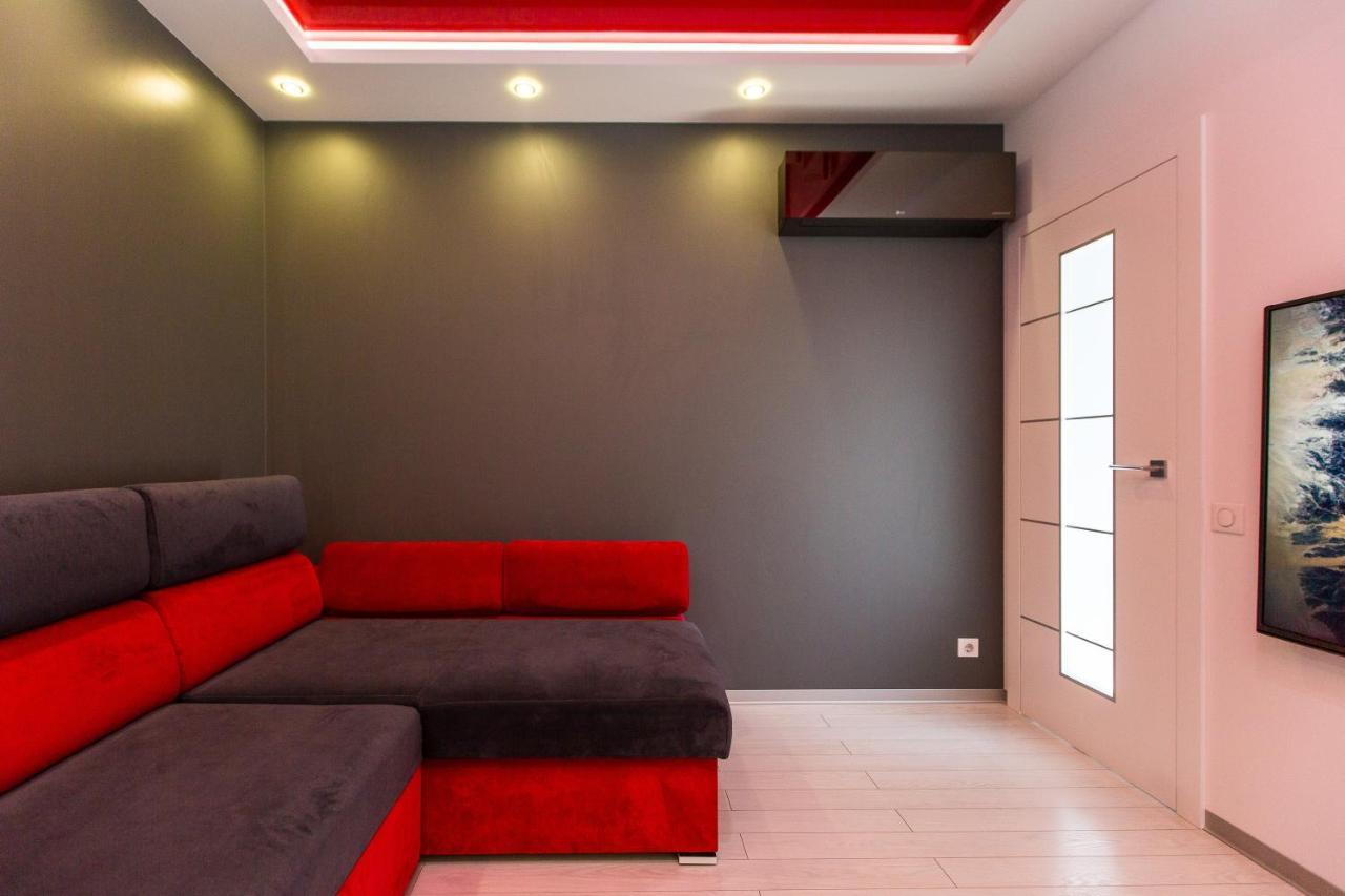 Brand New Relaxing Place In Nice Neighbourhood Лвив Екстериор снимка